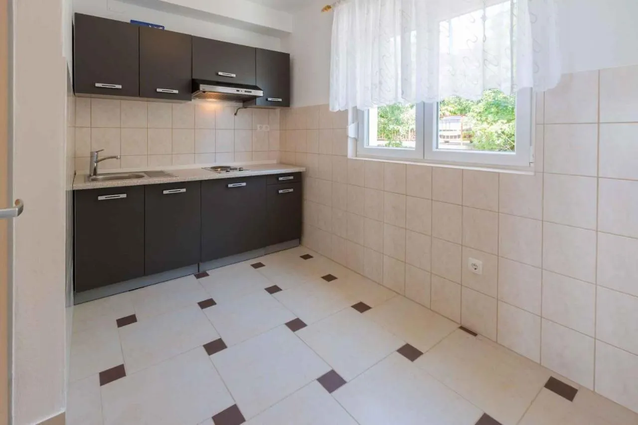One-Bedroom Apartment Crikvenica Near Sea 9 Klanfari