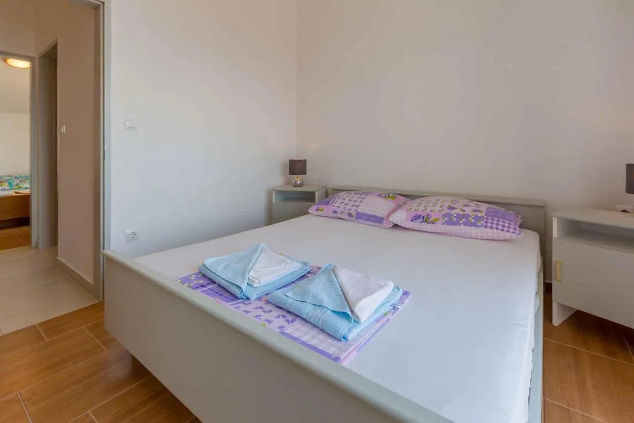 One-Bedroom Apartment Crikvenica Near Sea 9 Klanfari