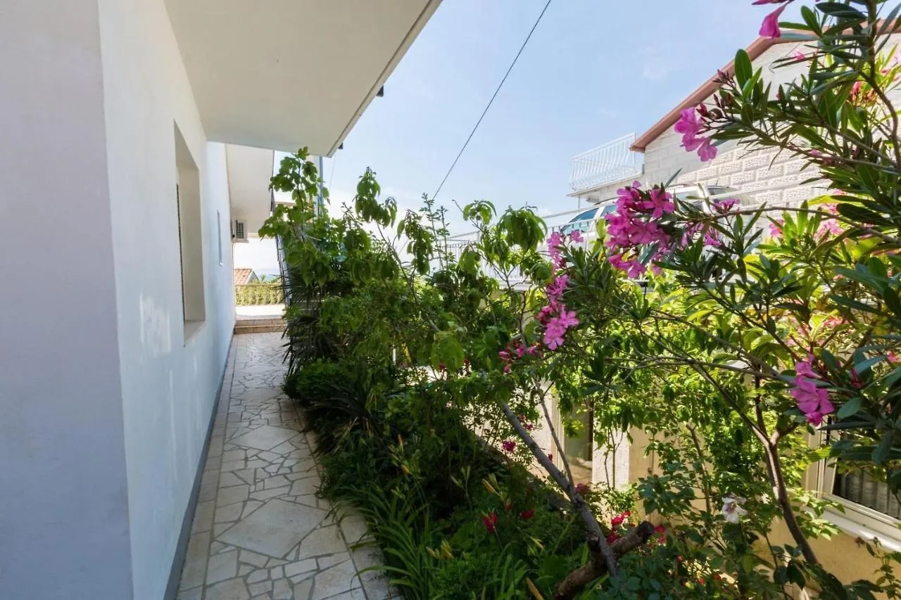 One-Bedroom Apartment Crikvenica Near Sea 9 Klanfari